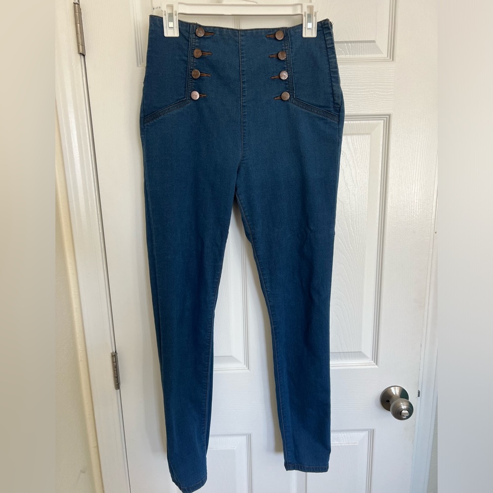 High waisted Sailor Snap Jeggings